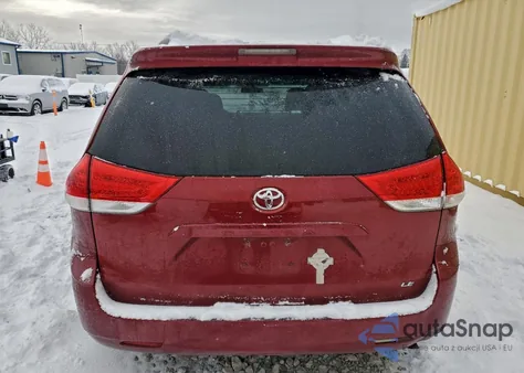 2011 Toyota Sienna Le from USA, damaged, VIN 5TDKK3DC0BS012237